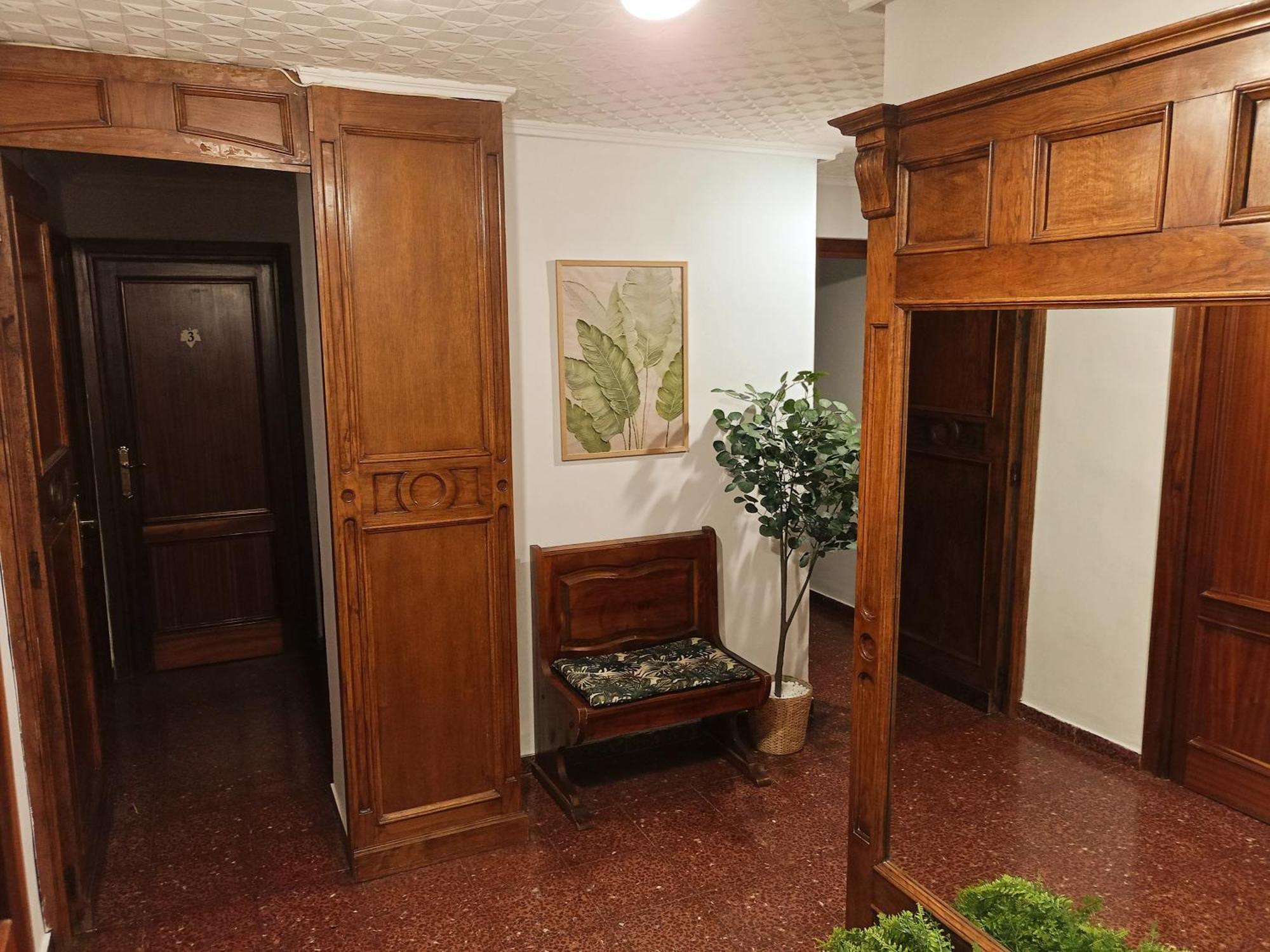 Pension Las Hojas Tudela Exterior photo